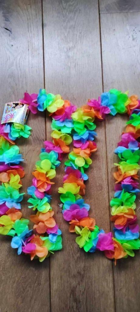 Hawai bloemenslingers XL - 2 stuks, Kleding | Dames, Maat 46/48 (XL) of groter, Nieuw, Ophalen of Verzenden, Accessoires