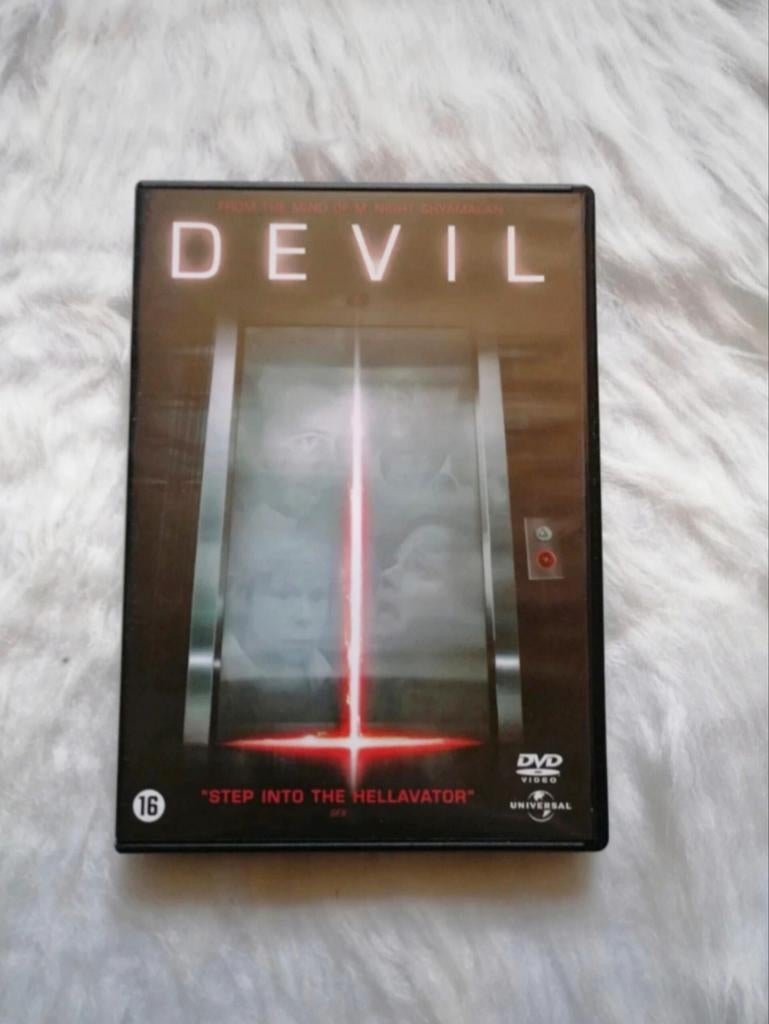 DVD : Diable, À partir de 16 ans, Enlèvement ou Envoi, Comme neuf