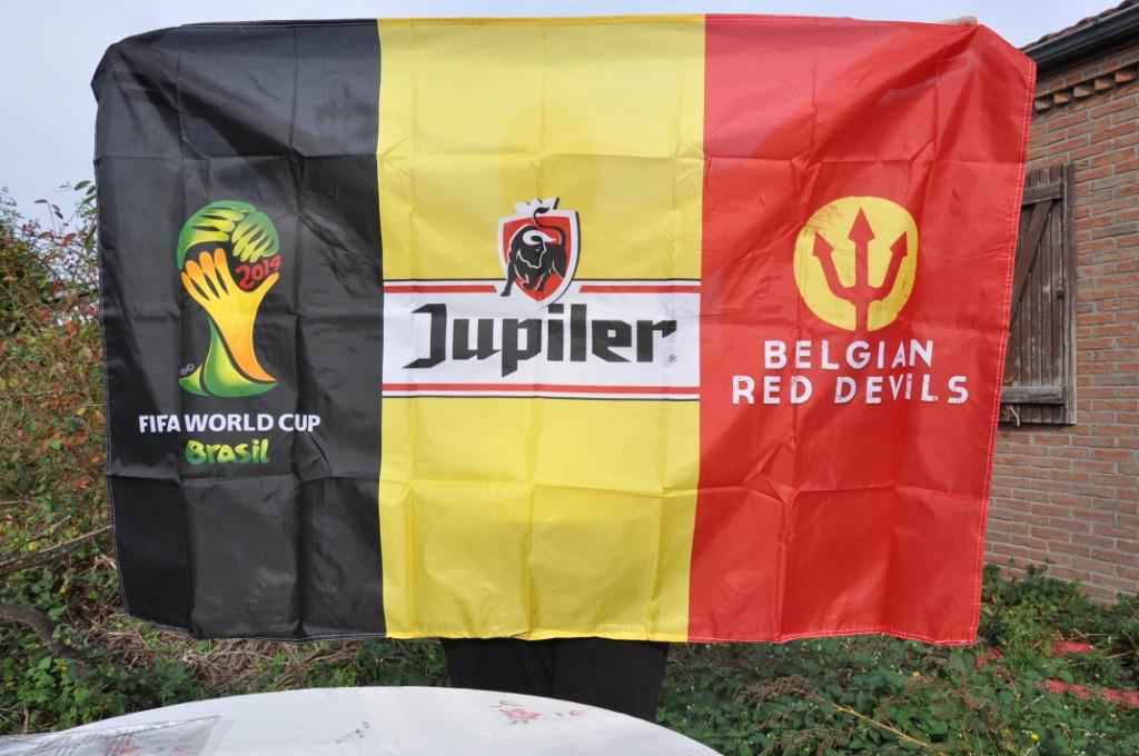 drapeau belge avec pub jupiler world cup 2014 neuf, Ophalen of Verzenden, Nieuw, Overige typen, Jupiler