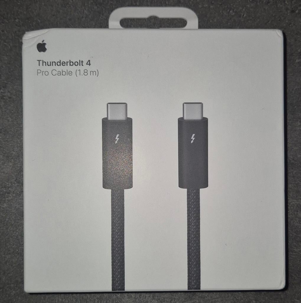 Apple Originele Thunderbolt 4 Pro kabel - 1,8m - Zwart, Computers en Software, Ophalen of Verzenden
