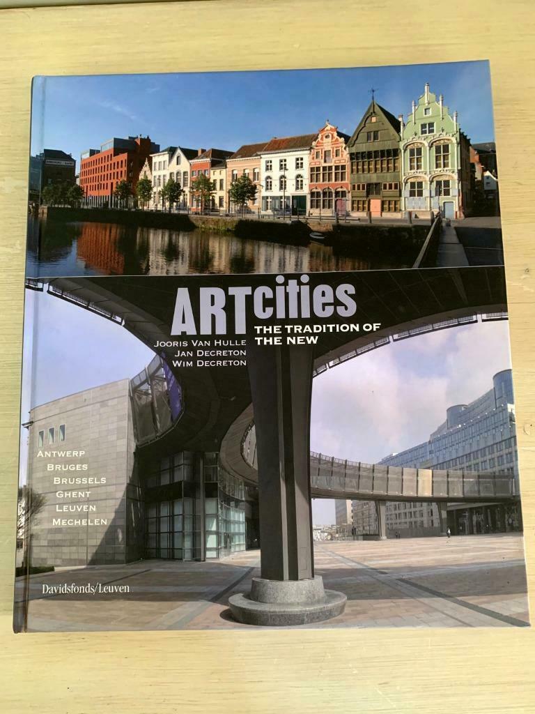 Artcities in Vlaanderen., Gelezen, Ophalen of Verzenden, Van Hulle, Architectuur algemeen