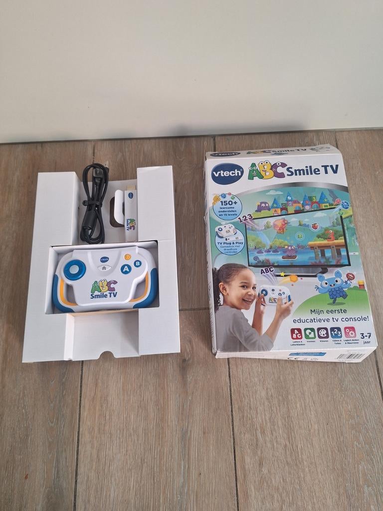 ABC Smile TV, Ophalen of Verzenden, Zo goed als nieuw, Met 1 controller, Met games