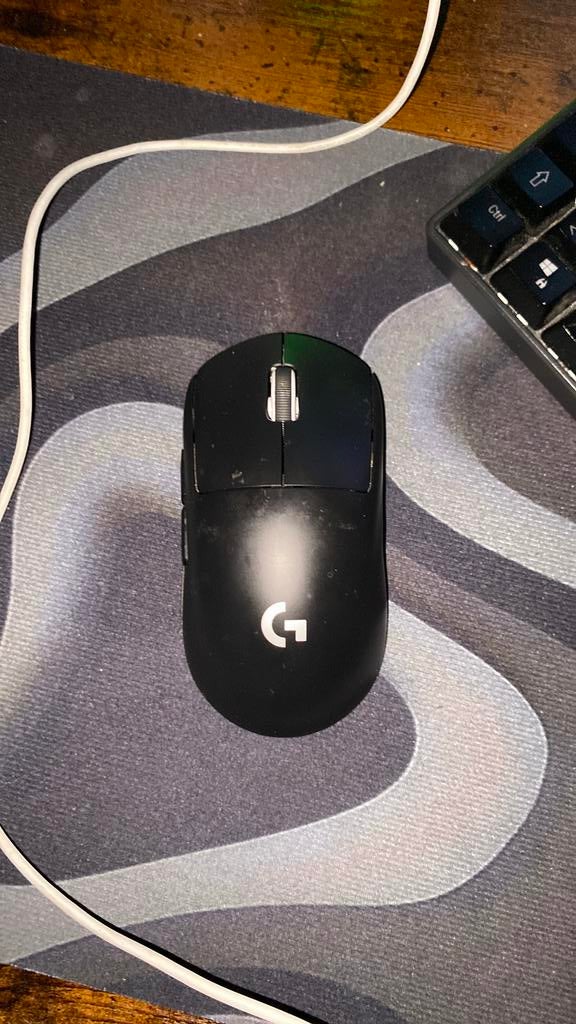 Souris logitech pro super light X2, Enlèvement ou Envoi, Comme neuf, Sans fil, Souris