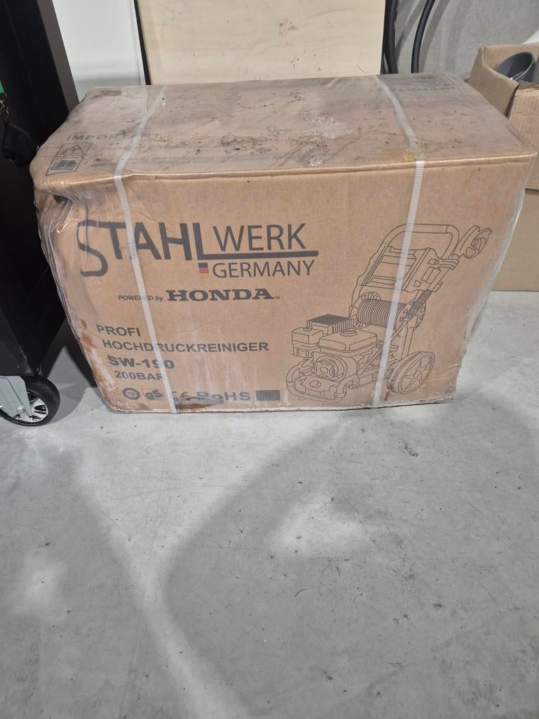 Hoge druk reiniger nieuwe in de doos, Doe-het-zelf en Bouw, Ophalen, Nieuw, Overige typen