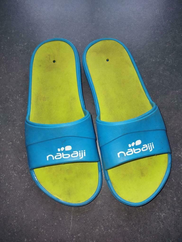 badslippers - Nabaiji - maat 35-36, Ophalen, Jongen of Meisje, Overige typen, Zo goed als nieuw