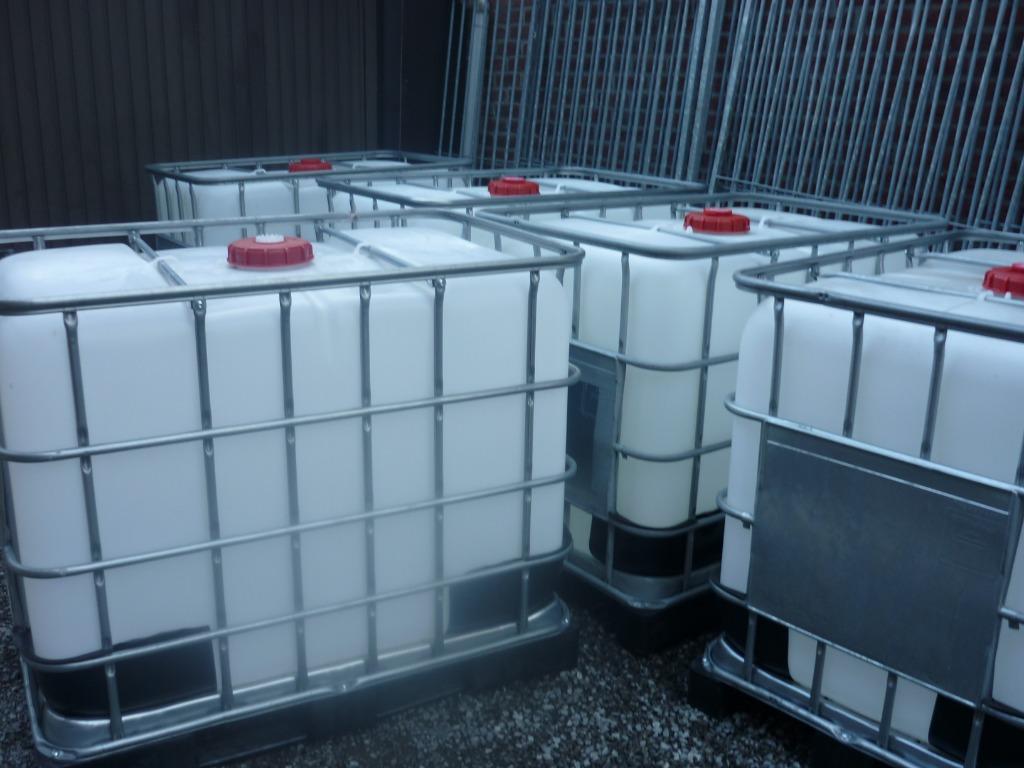 ibc vat 600 liters, Tuin en Terras, Regentonnen, Ophalen, Kunststof, Met kraantje, 150 liter of meer