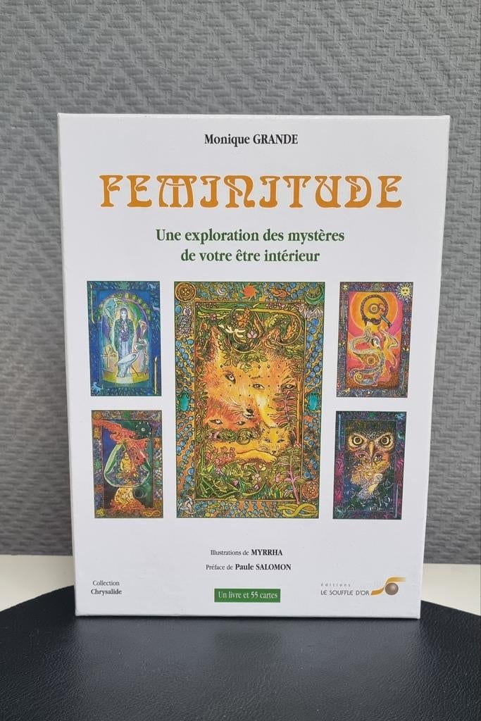 Coffret Feminitude-Monique Grande & Myrrha (Livre +55cartes), Enlèvement, Utilisé, Spiritualité en général, Autres types