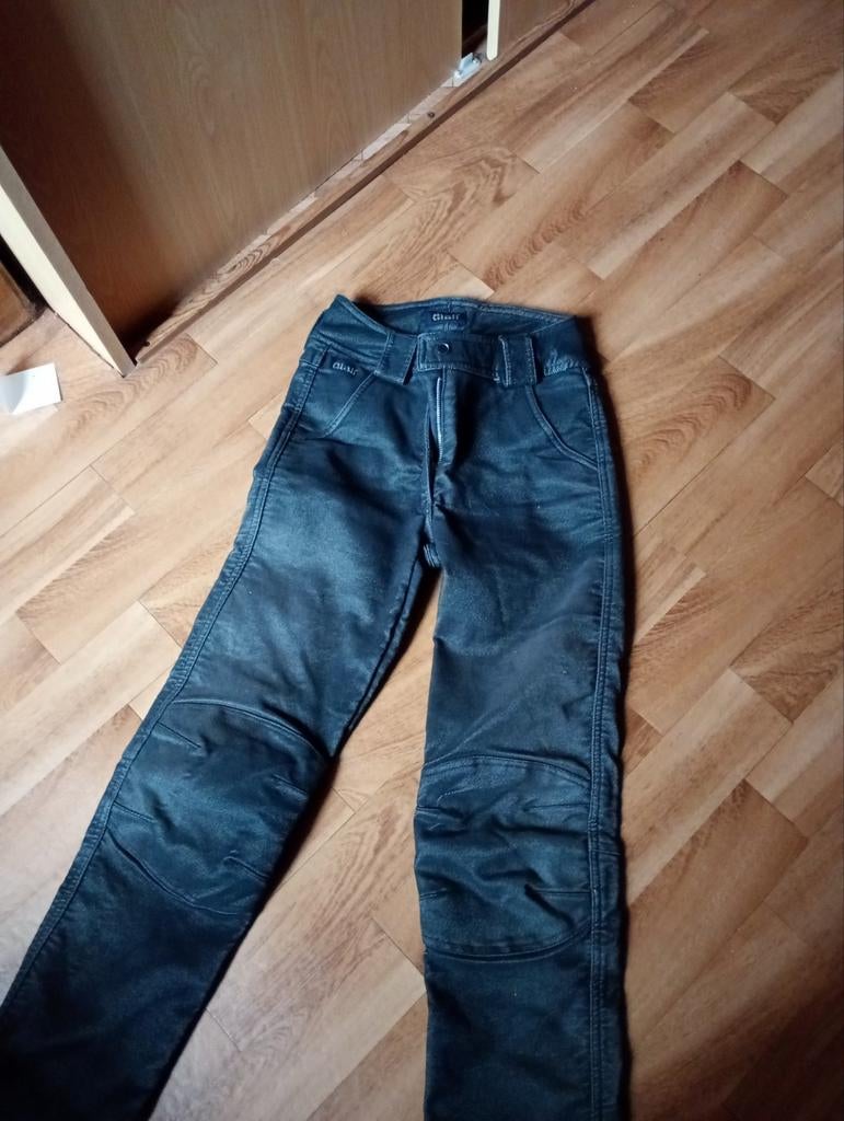 Pantalon moto femme marque "GIALF", Enlèvement