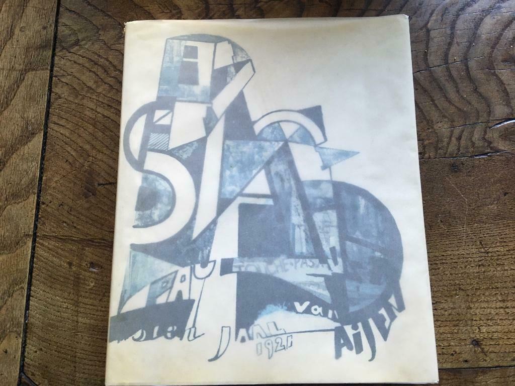 Paul Van Ostaijen ville occupée 180pag, Ophalen of Verzenden, Zo goed als nieuw, Grafische vormgeving