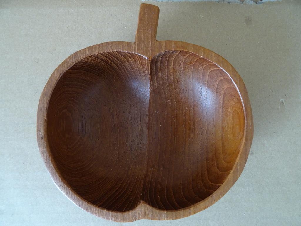 Teak houten schaaltje appel schaaltje houtsnijwerk Thailand, Schaal, Ophalen of Verzenden, Zo goed als nieuw, Overige vormen