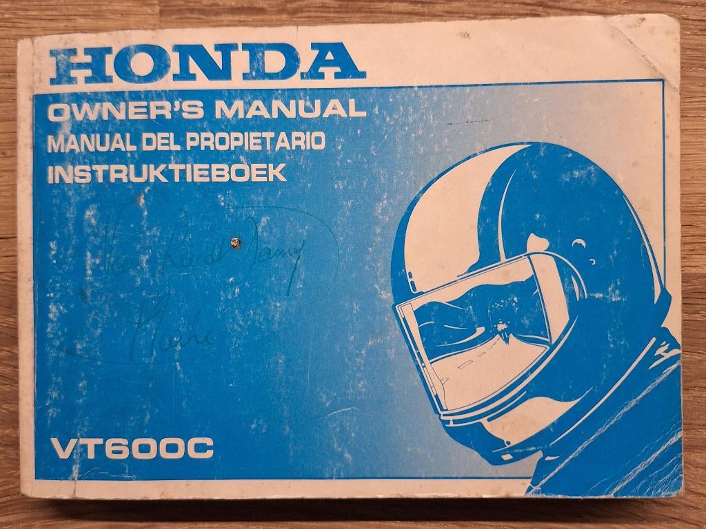 Originele Honda VT600C Gebruikershandleiding (EN/ES/NL), Verzenden, Honda
