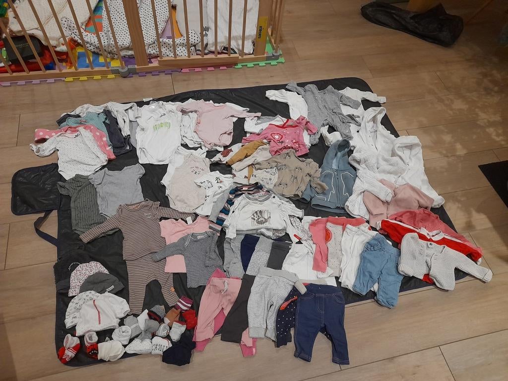 Pakket babykleding maat 50/56, meisje, Ophalen, Maat 50