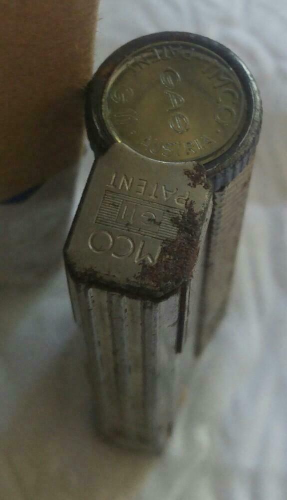 Aansteker Briquet Imco g11 r Gaz lignes vertes Austria, Collections, Enlèvement ou Envoi, Utilisé, Briquet