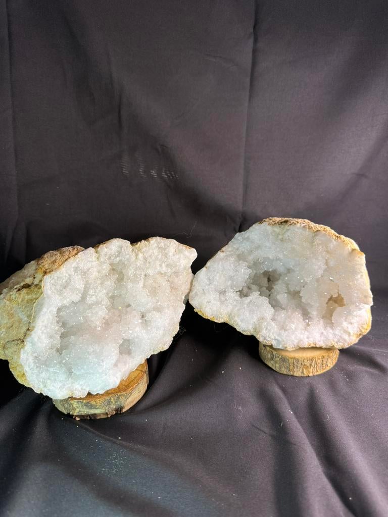 Bergkristal geode – 3 kg – 20 cm – prachtig natuur kristal, Ophalen of Verzenden, Mineraal