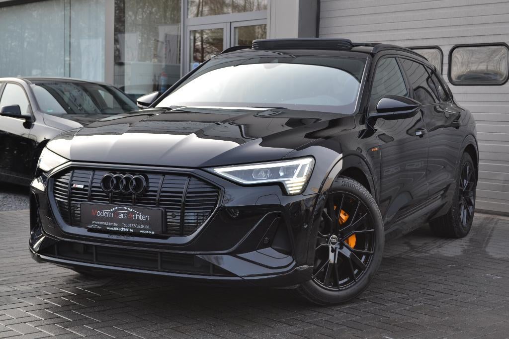 Audi Q8 E-Tron 50 "Black Edition" 2022 * 26.500 KM * Pano, Auto's, Automaat, 230 kW, 1800 kg, Zwart