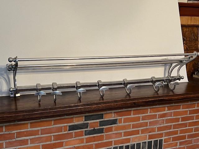 Alu-minium Art Deco trein kapstok, Antiek en Kunst, Ophalen