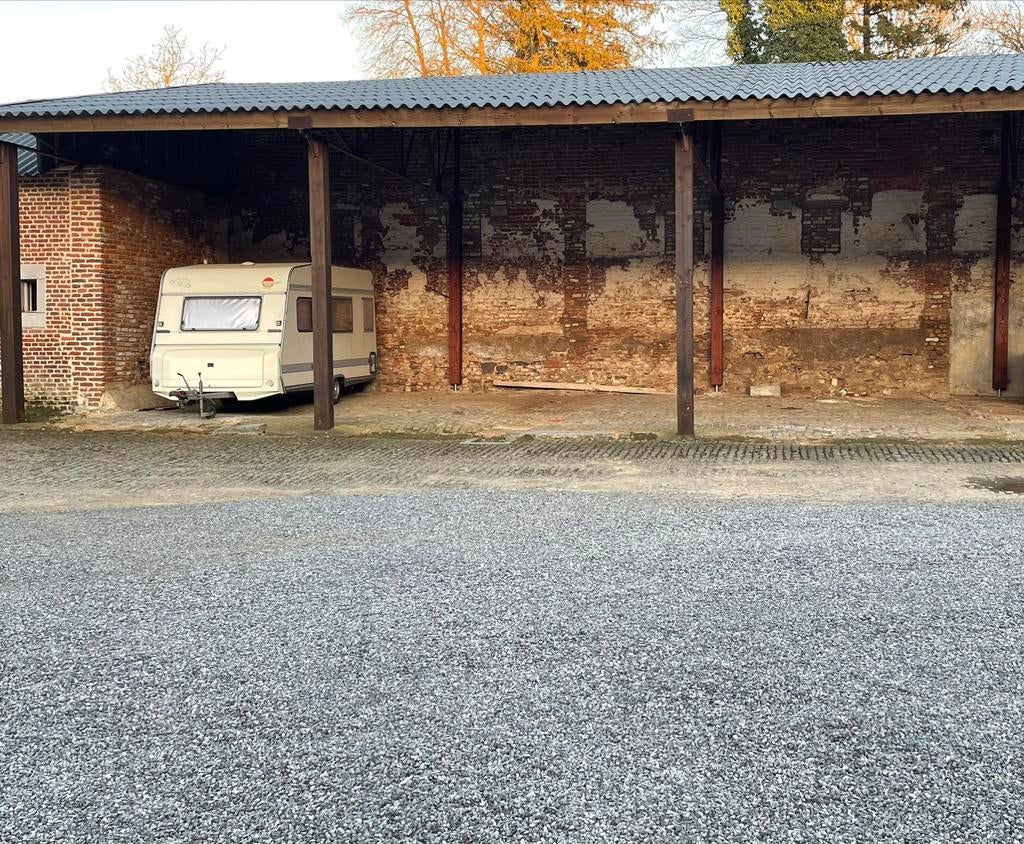 Emplacement à louer, Caravanes & Camping