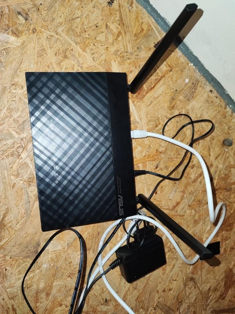 Asus Routeur AC750 double bande, Enlèvement ou Envoi, Comme neuf, Routeur