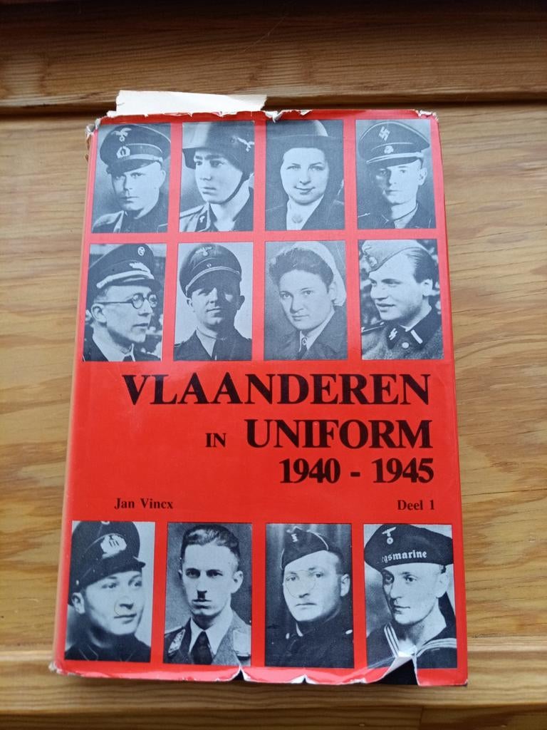 Vlaanderen in uniform deel 1, Ophalen of Verzenden