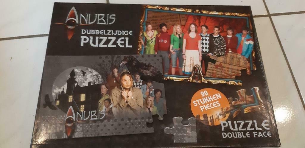 2 zijdige puzzel van Anubis., Enfants & Bébés, Enlèvement ou Envoi, Comme neuf