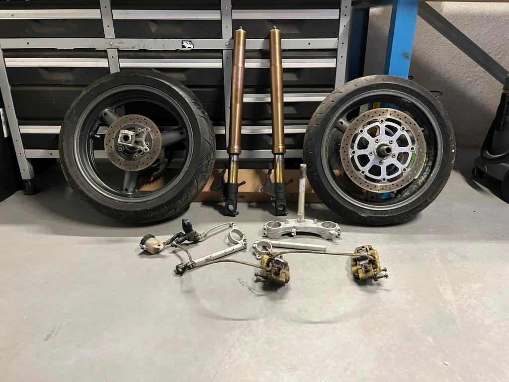 Suzuki gsxr usd voorvork incl velgen caferacer, Motoren, Ophalen, Gebruikt