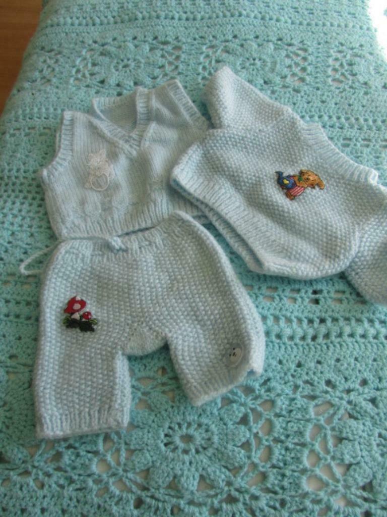 Poppenkleedjes per setje, Ophalen of Verzenden, Zo goed als nieuw