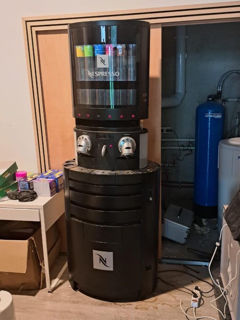 Nespresso proffesionel gemini tower gc200, Ophalen, Koffiepads en cups, Espresso apparaat, 10 kopjes of meer