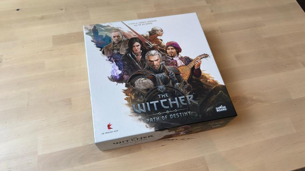 The Witcher: Path of Destiny: Standard Edition (ENG Version), Hobby en Vrije tijd, Een of twee spelers, Ophalen of Verzenden, Zo goed als nieuw