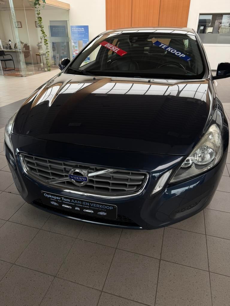 Volvo s60  1.6 diesel  84kw 115pk 2012 gekeurd voor verkoop, Auto's, Euro 5, Zwart, S60, Leder