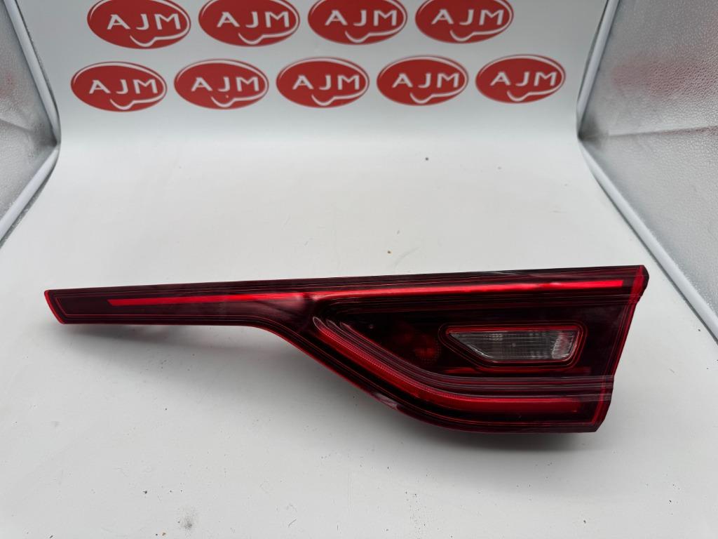 Feu arrière droit coffre Renault Talisman, Autos : Pièces & Accessoires, Éclairage, Enlèvement, Utilisé, Renault