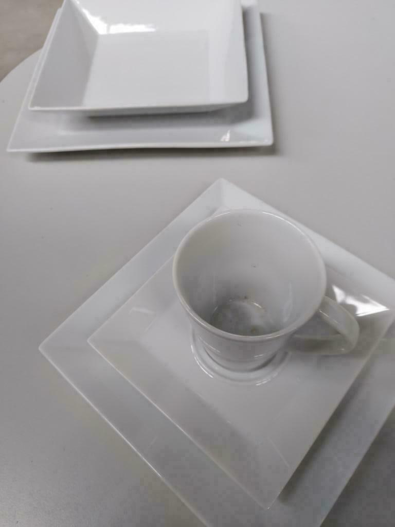 SERVIES 60-DELIG VOLLEDIG NIEUW, Ophalen, Nieuw, Keramiek, Compleet servies