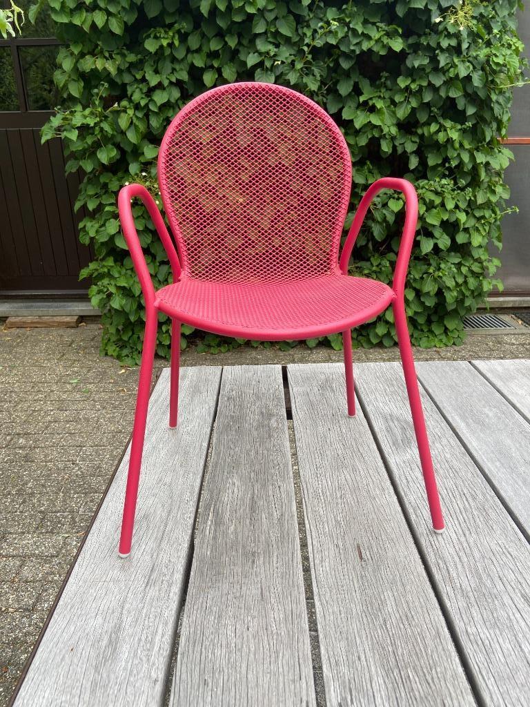 Rood metalen stoeltje voor kinderen, Kinderen en Baby's, Ophalen of Verzenden, Zo goed als nieuw, Stoel(en)