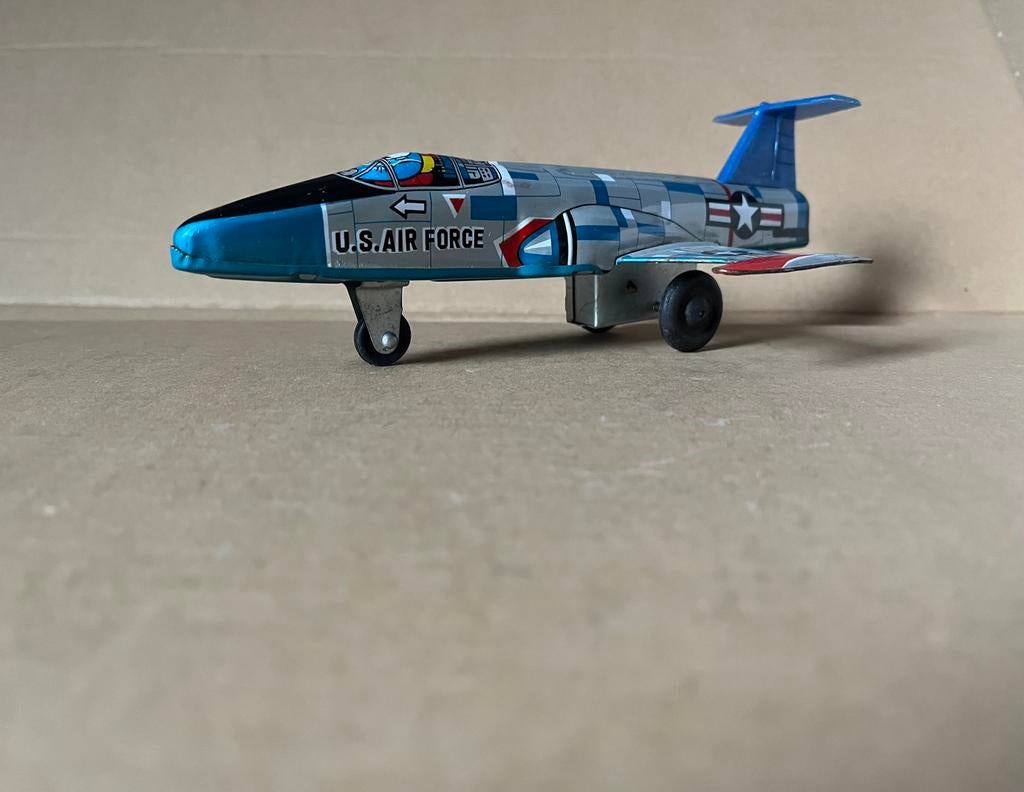 Lockheed U.S. Air Force straaljager 19cm blikkenspeelgoed, Verzenden, Zo goed als nieuw