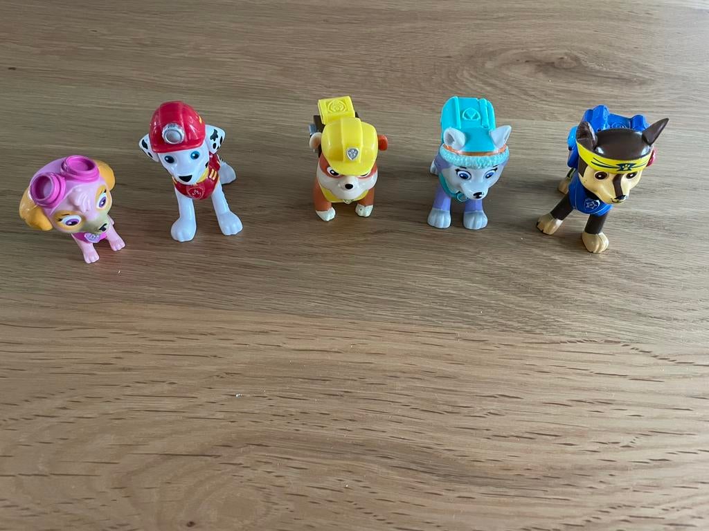 5 figuren Paw Patrol, Kinderen en Baby's, Speelgoed | Actiefiguren, Ophalen of Verzenden, Zo goed als nieuw