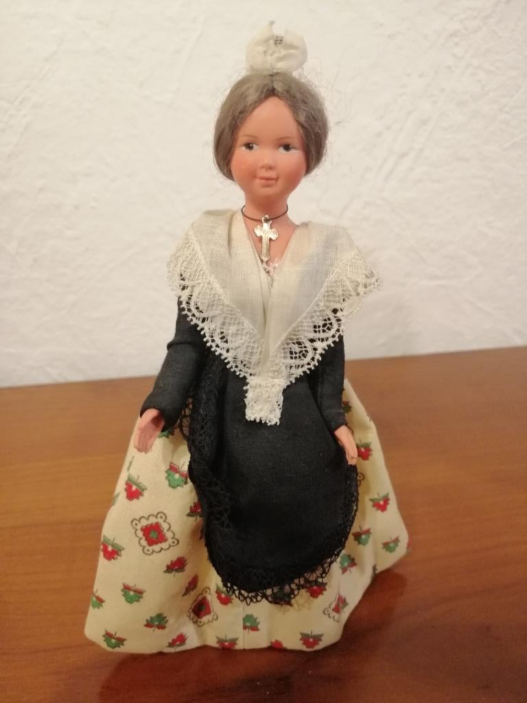 Poupée folklorique Provencale, Enlèvement, Comme neuf, Poupée