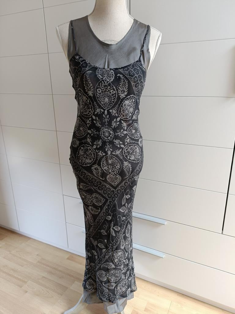 Magnifique robe longue One Step, Kleding | Dames, Jurken, Zo goed als nieuw, Grijs, Ophalen of Verzenden