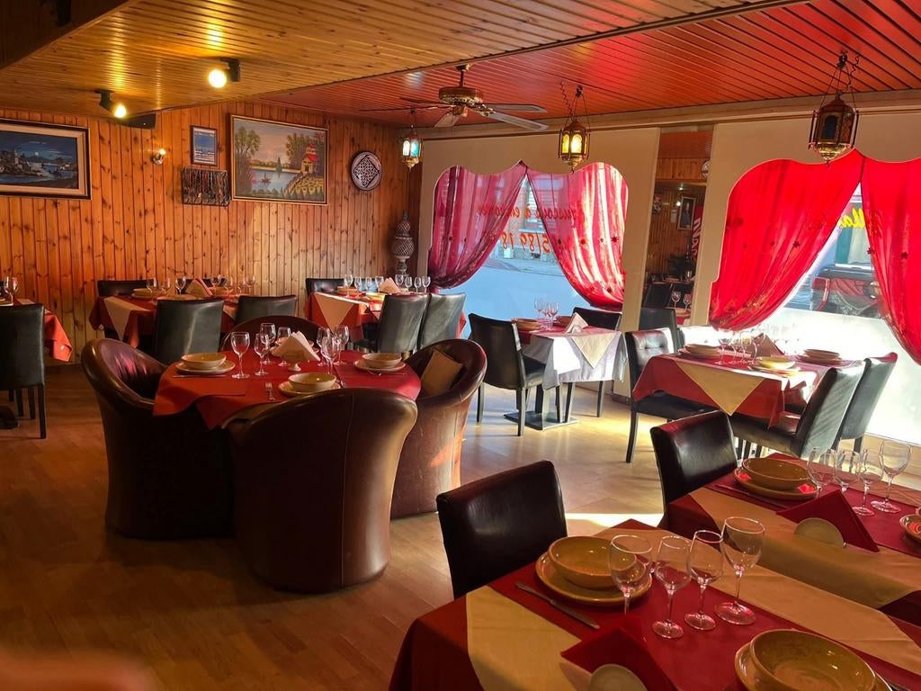 Materiels pour restaurant, Ophalen