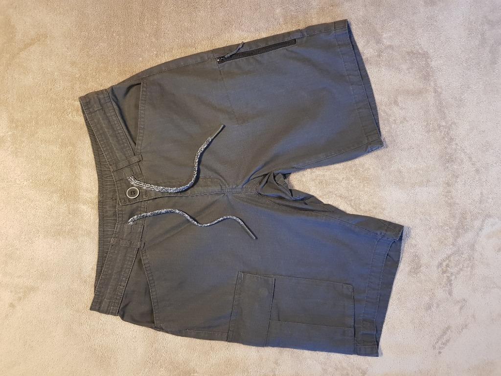 Short katoen (Maat S), Forclaz, Ophalen of Verzenden, Zo goed als nieuw, Grijs
