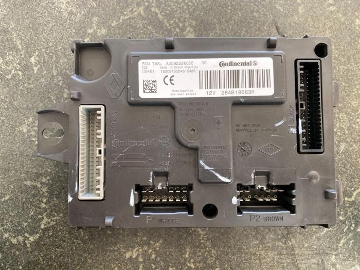 Computer Body Control van een Renault Clio, Gebruikt, -, Renault, -