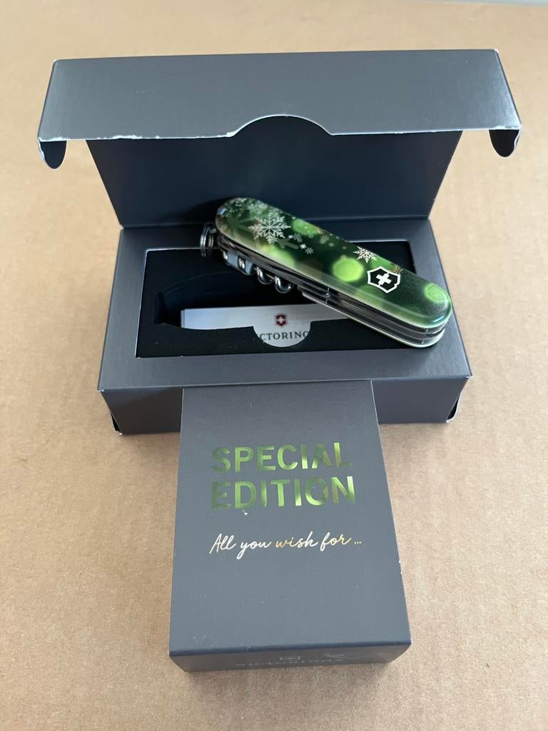 Couteau suisse de collection, Enlèvement ou Envoi, Neuf