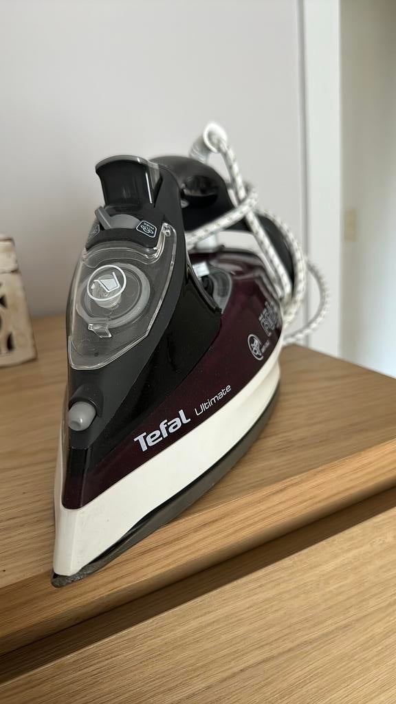 Tefal Ultimate, Elektronische apparatuur, Strijkijzers en Strijkplanken, Ophalen, Zo goed als nieuw