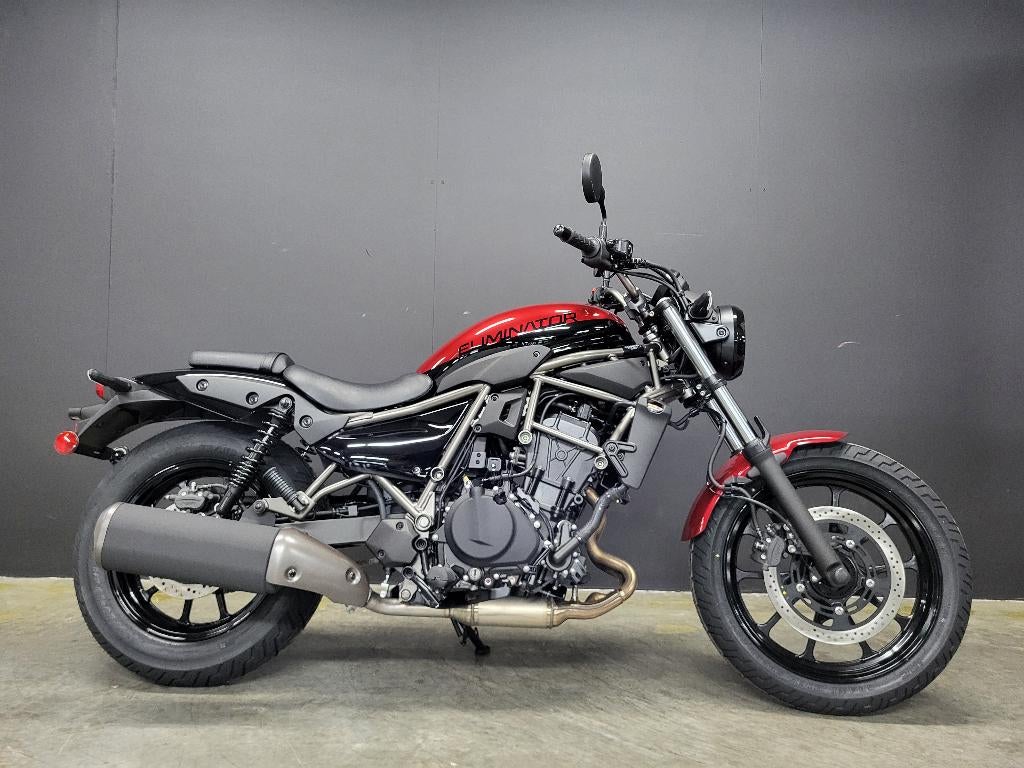 2026 Kawasaki Eliminator 500 (A2) (4j garantie, ...), 2 cilinders, Chopper, Bedrijf, Minimaal motorrijbewijs A2