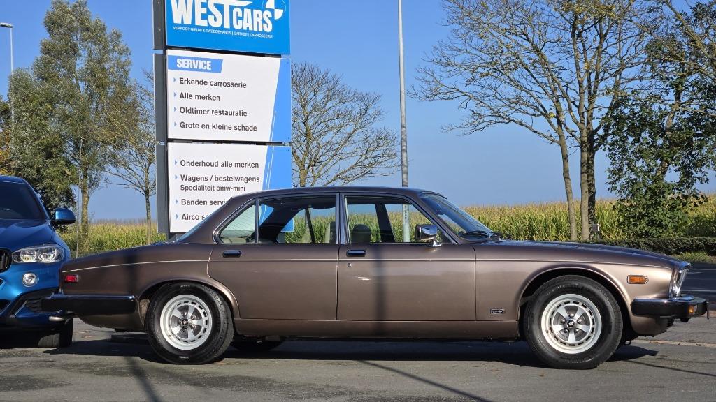 JAGUAR XJ6 4.2 VANDEN PLAS " 58000 KM ", Auto's, Jaguar, Automaat, 4 deurs, Beige, 4200 cc