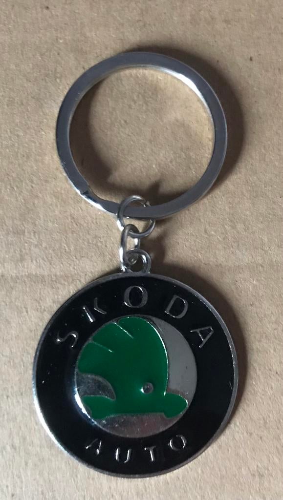 Skoda Auto sleutelhanger, Verzamelen, Verzenden, Zo goed als nieuw