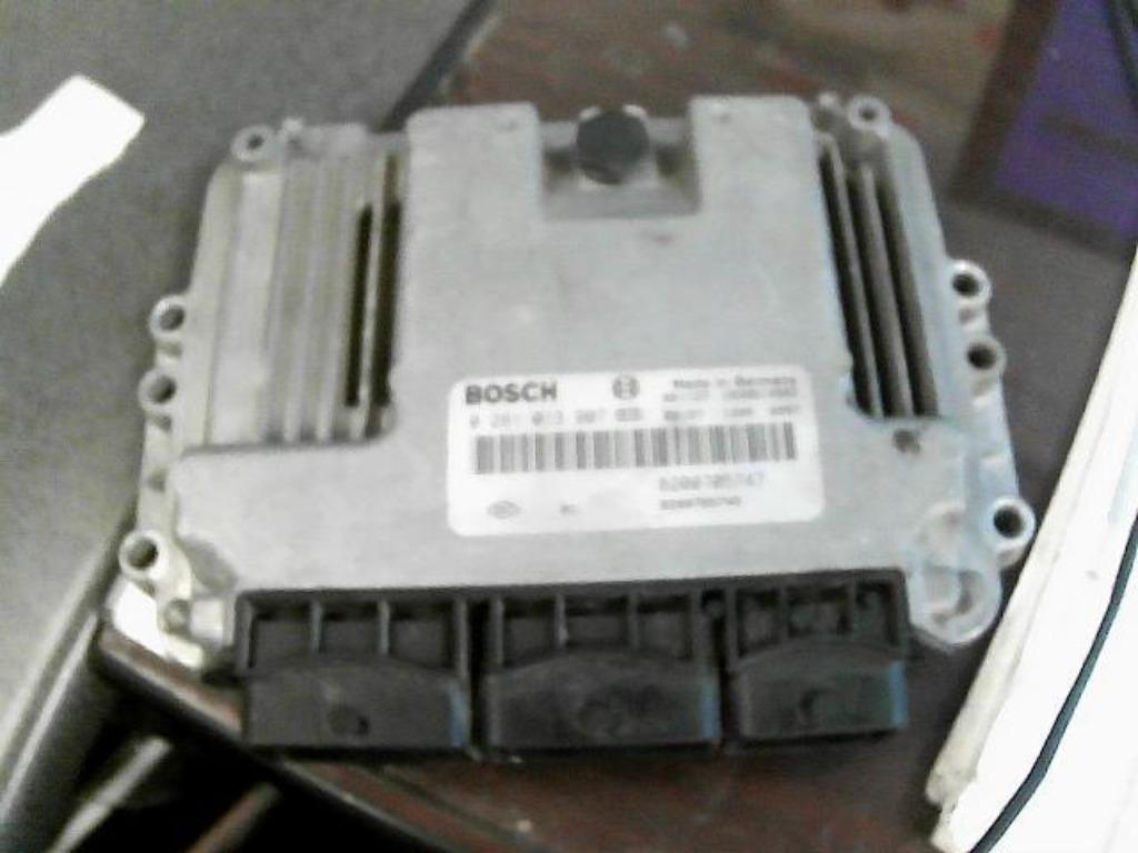 Boitier moteur Renault Megane Scenic 0281013907 (554), Autos : Pièces & Accessoires, Moteurs & Accessoires, Enlèvement ou Envoi