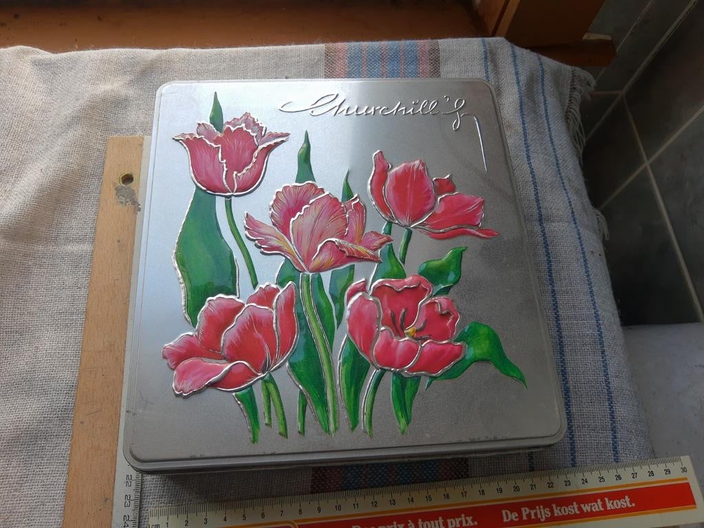 Metalen doos met klaprozen, Ophalen of Verzenden