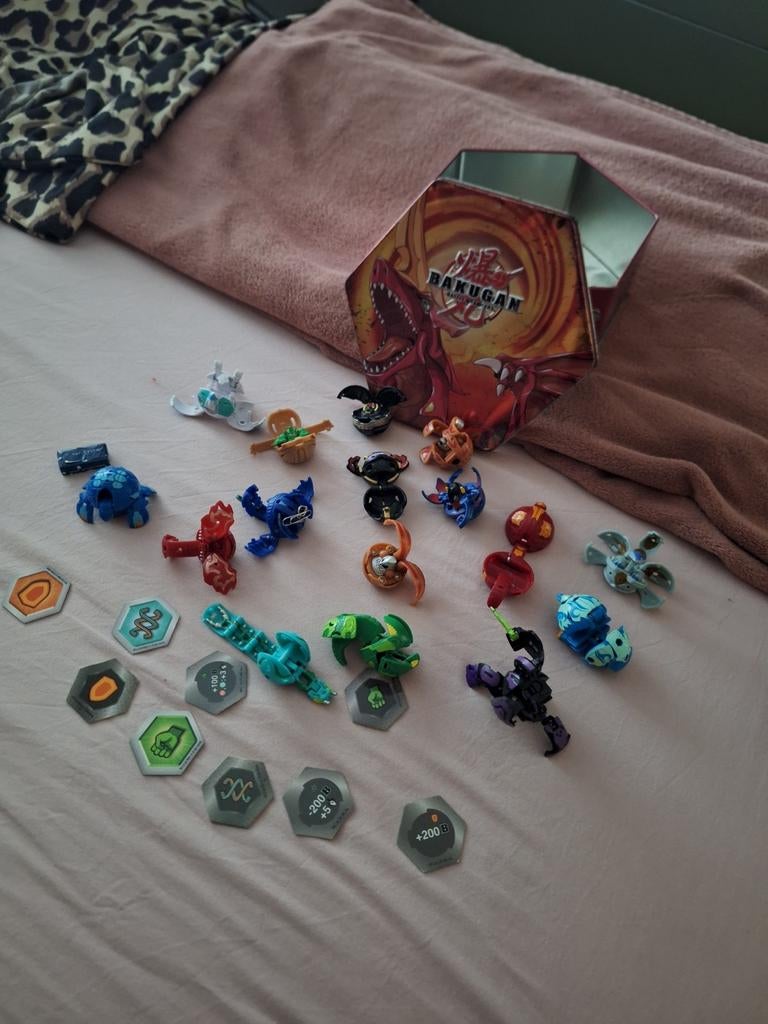 Bakugan, Ophalen of Verzenden, Zo goed als nieuw