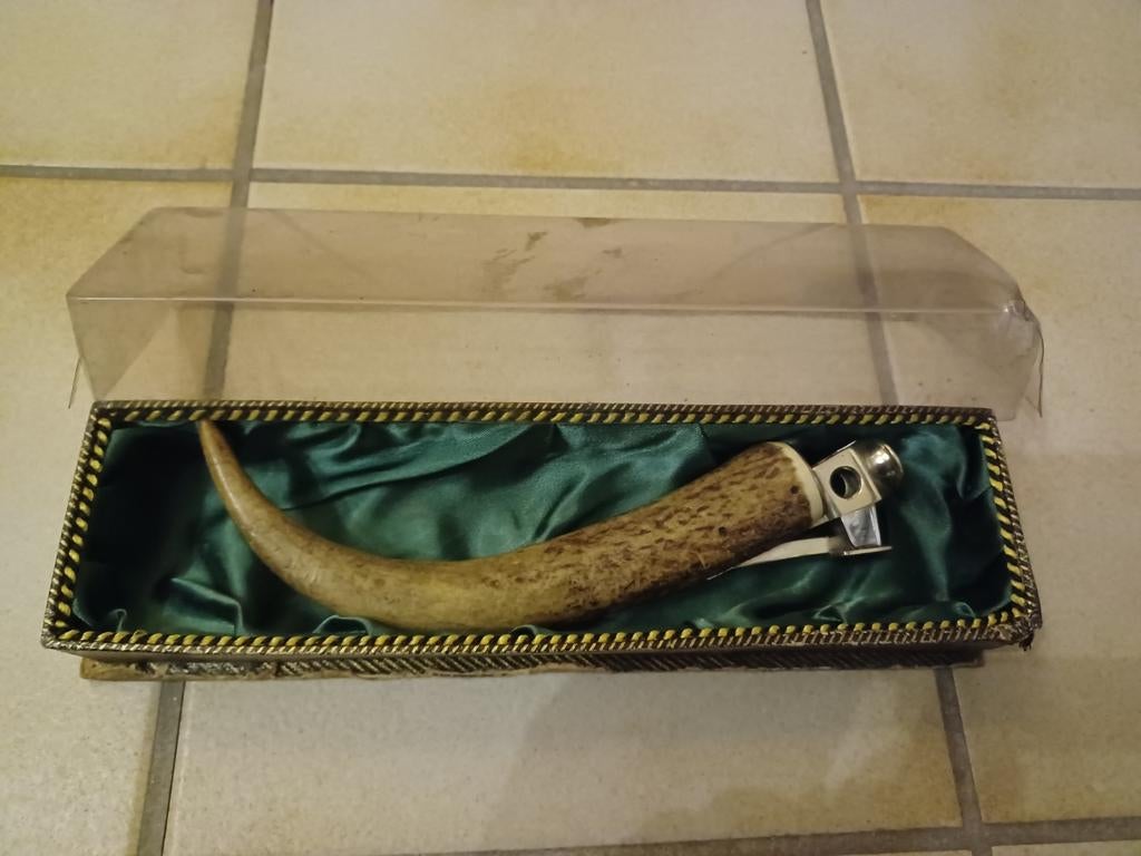 Sigarenknipper in Hertengewei, Verzamelen, Ophalen of Verzenden, Zo goed als nieuw