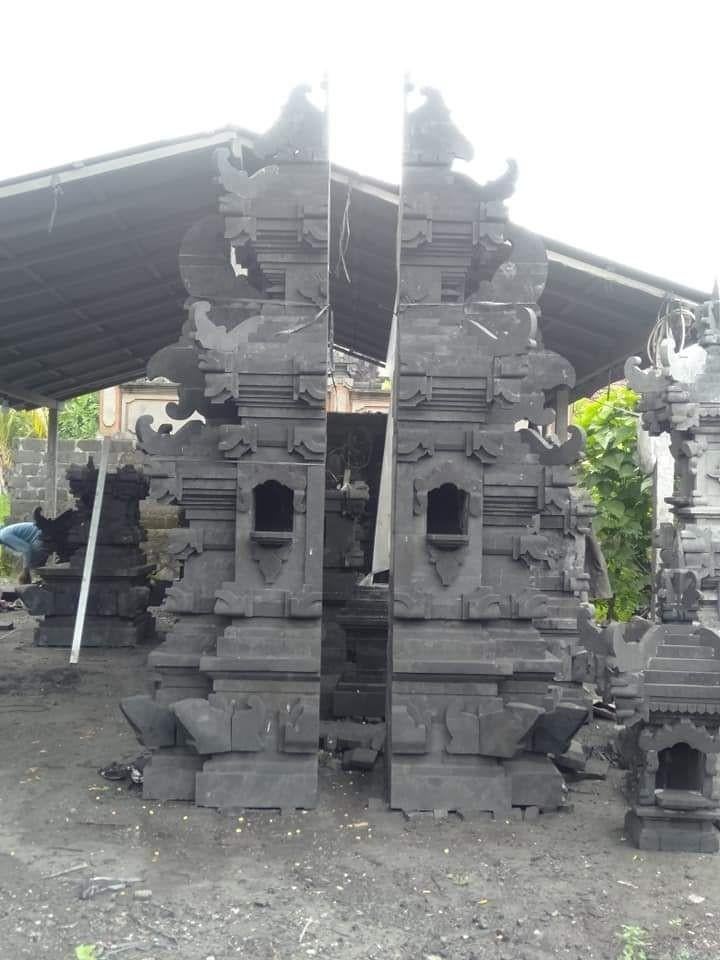 Porte du temple balinais en pierre de lave, Enlèvement