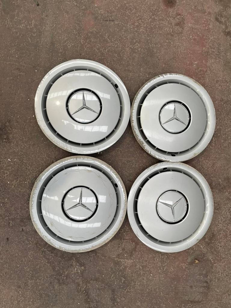 Mercedes-Benz W124 wieldeksels/wieldoppen 15 inch, Enlèvement, Utilisé
